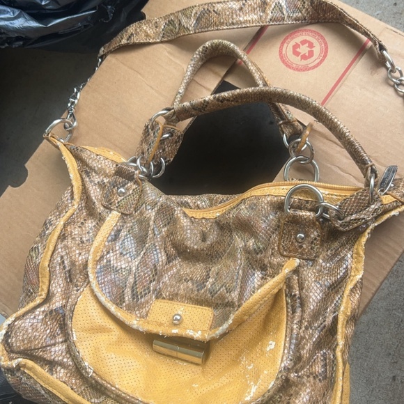 Purses/wallets - Picture 8 of 16